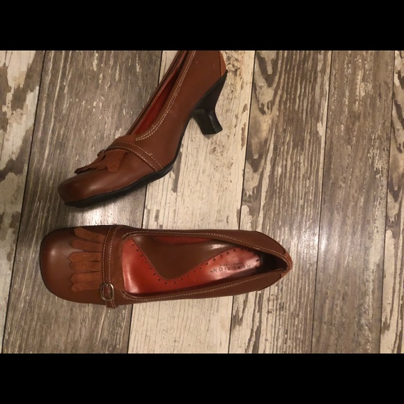 Kenneth Cole Reaction 7.5 - Picture 2 of 5